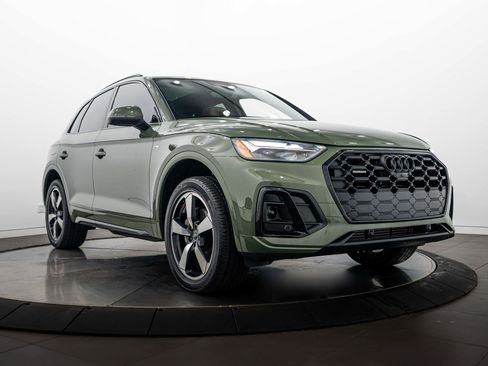 Certified 2023 Audi Q5 2.0T Premium Plus w/ Premium Plus Package AWD/4WD image 1
