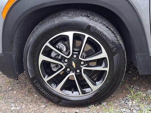 Certified 2026 Chevrolet TrailBlazer LT w/ Convenience Package FWD image 32