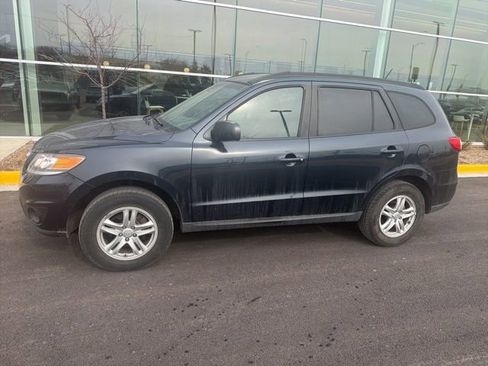 Used 2012 Hyundai Santa Fe GLS image 25