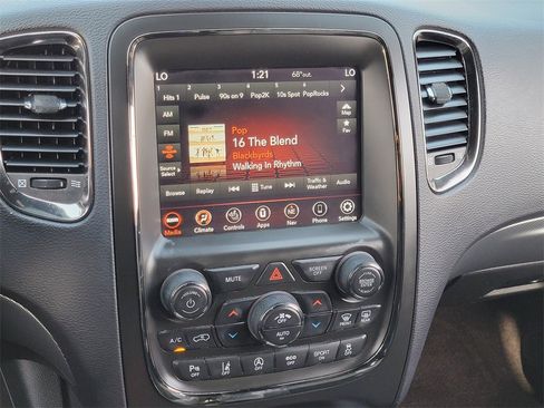 Used 2018 Dodge Durango GT w/ Technology Group image 9