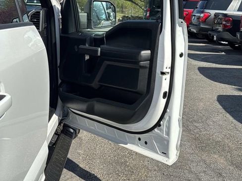 Used 2020 Ford F150 XLT w/ Equipment Group 302A Luxury AWD/4WD image 10