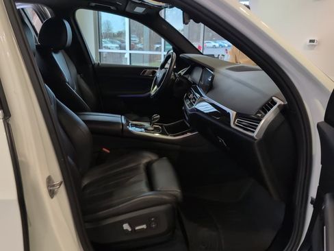 Used 2019 BMW X5 xDrive40i w/ Convenience Package image 59