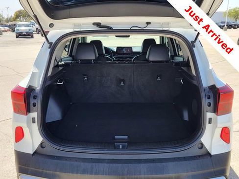 Used 2021 Kia Seltos SX w/ SX Sunroof Package image 23