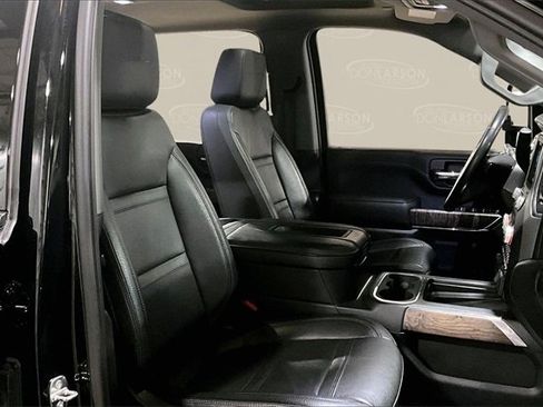 Used 2020 GMC Sierra 2500 Denali w/ Denali Ultimate Package image 16