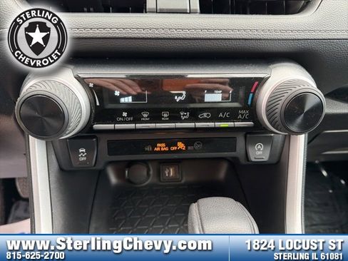 Used 2023 Toyota RAV4 LE image 19