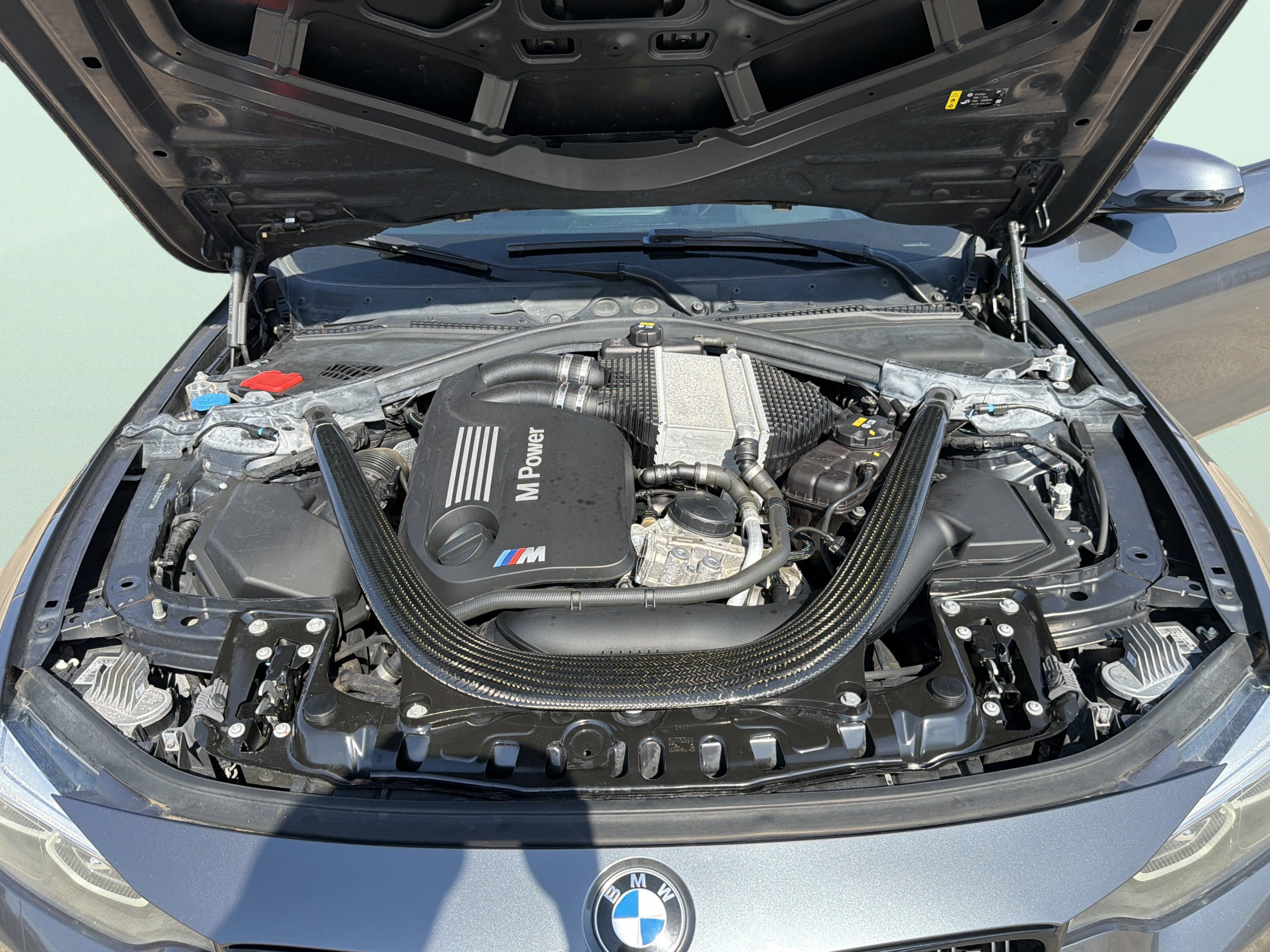 Used 2018 BMW M4 Convertible RWD image 11