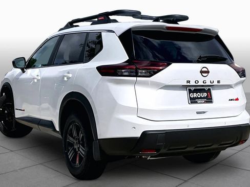 New 2026 Nissan Rogue SV image 7