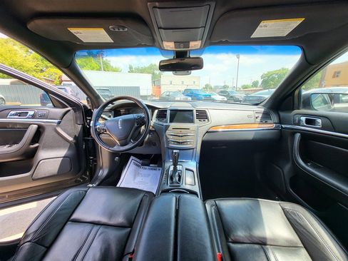 Used 2016 Lincoln MKS AWD image 12