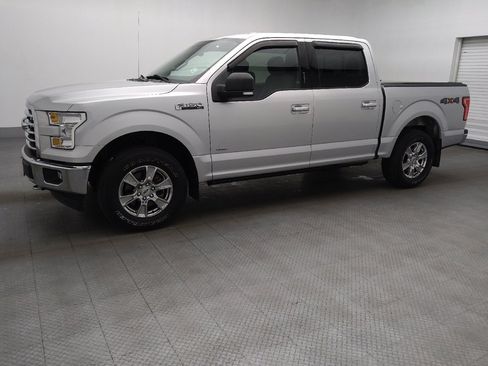 Used 2017 Ford F150 XLT w/ Equipment Group 302A Luxury image 2