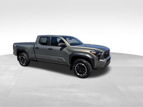 New 2026 Toyota Tacoma TRD Off-Road AWD/4WD image 8
