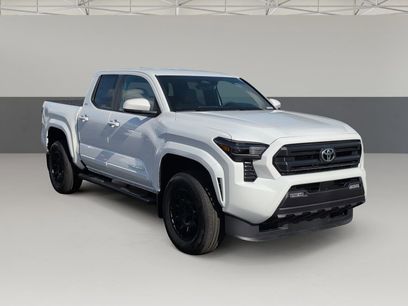 New 2025 Toyota Tacoma SR5