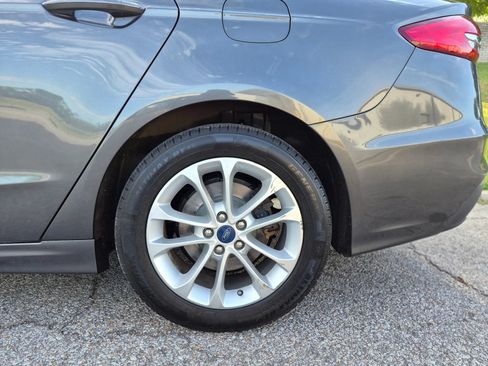 Used 2020 Ford Fusion SE w/ Fleet SE Value Package FWD image 23
