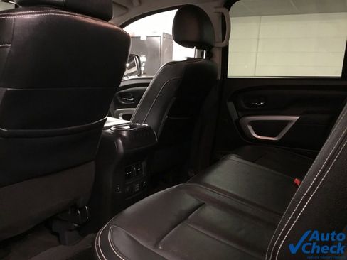 Used 2019 Nissan Titan PRO-4X w/ Pro-4x Convenience Package AWD/4WD image 30