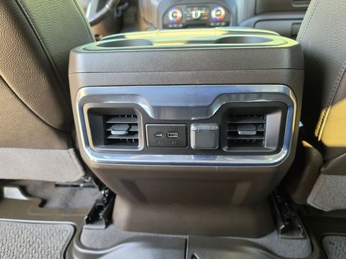 Used 2022 GMC Sierra 2500 Denali AWD/4WD image 18