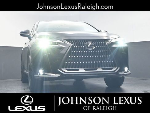 Used 2024 Lexus NX 250 FWD image 16