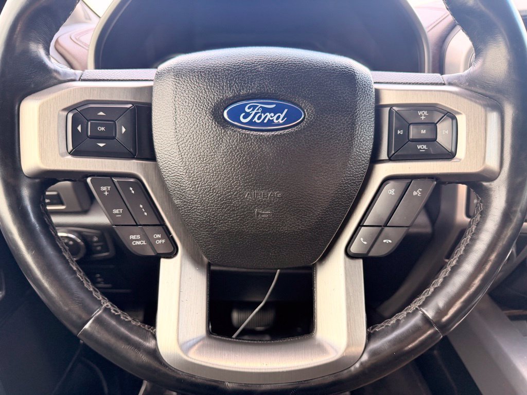 Used 2017 Ford F150 Platinum w/ Equipment Group 701A Luxury AWD/4WD image 22