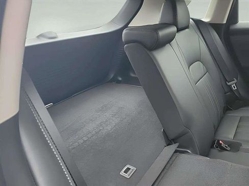 Used 2024 Honda HR-V EX-L image 25