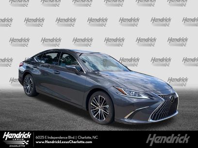 Used 2024 Lexus ES 300h w/ Technology Package