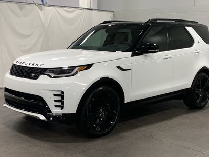 New 2025 Land Rover Discovery Dynamic SE