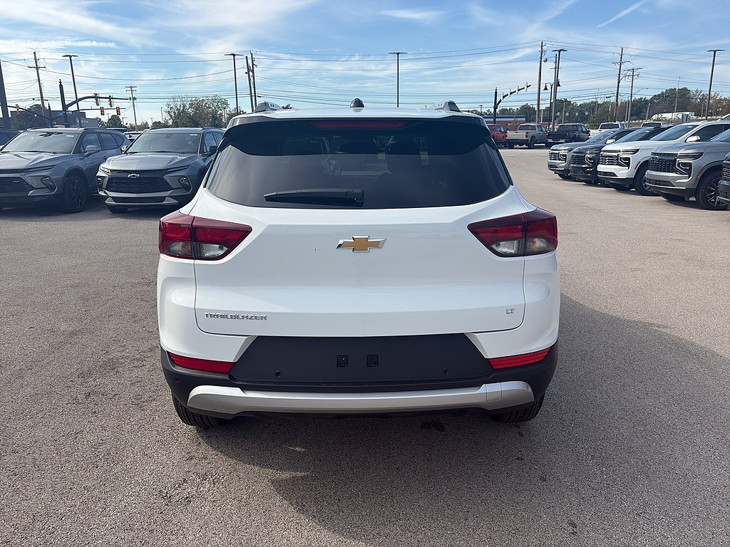 New 2026 Chevrolet TrailBlazer LT w/ Convenience Package FWD image 4
