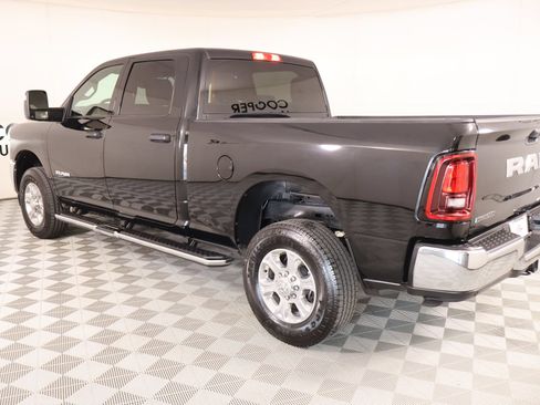 Used 2026 RAM 2500 Big Horn AWD/4WD image 22