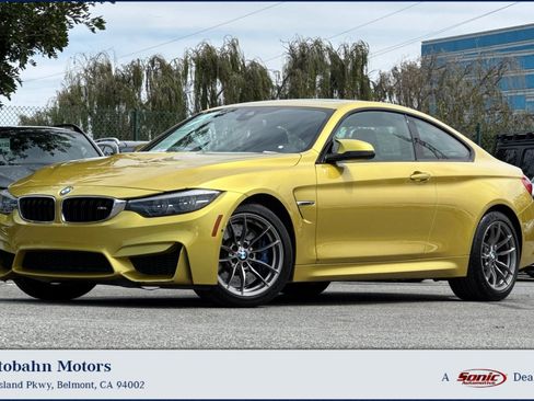 Used 2018 BMW M4 Coupe RWD image 1