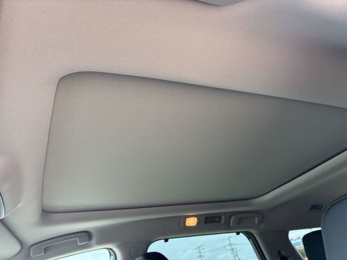 New 2026 Nissan Pathfinder Platinum w/ Cargo Package FWD image 11