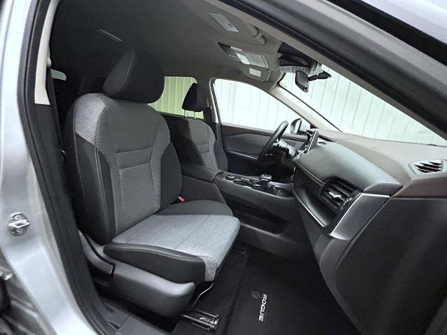 Certified 2023 Nissan Rogue SV AWD/4WD image 15