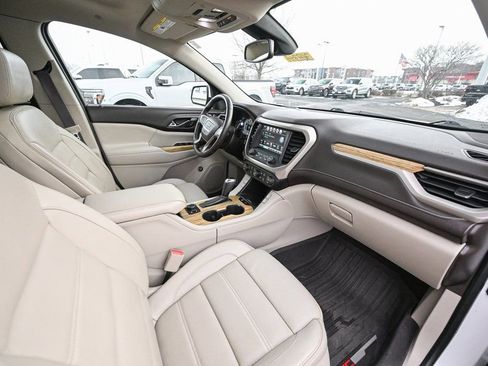 Used 2017 GMC Acadia Denali w/ Technology Package image 27