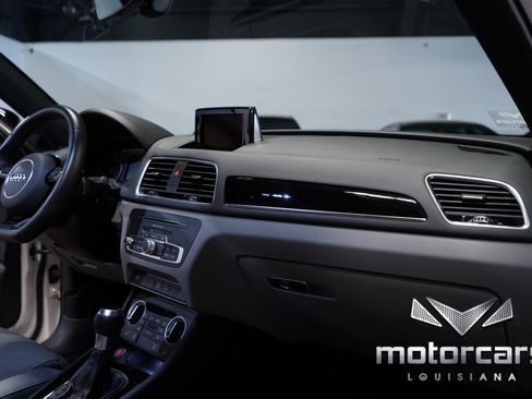 Used 2018 Audi Q3 2.0T Premium Plus w/ S Line Competition Package image 29