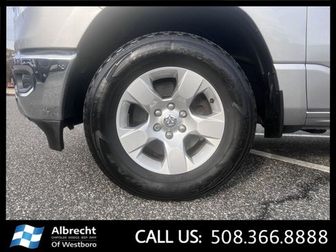 Used 2019 RAM 1500 Big Horn image 33