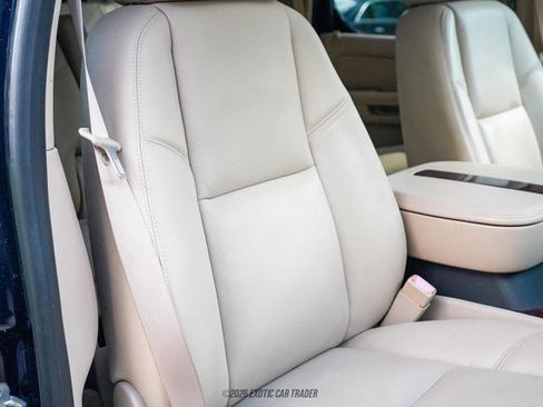 Used 2009 Cadillac Escalade AWD image 75