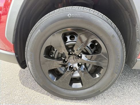 Certified 2023 Toyota RAV4 LE FWD image 21