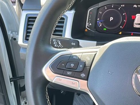 Used 2022 Volkswagen Atlas SE image 17
