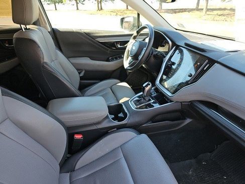 Used 2024 Subaru Outback Limited image 11