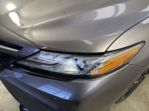 Used 2019 Toyota Camry XSE FWD image 29