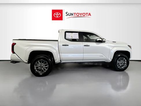 Used 2024 Toyota Tacoma Limited image 2