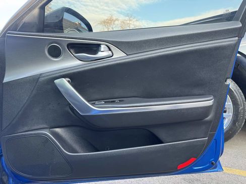 Used 2018 Kia Stinger GT image 32