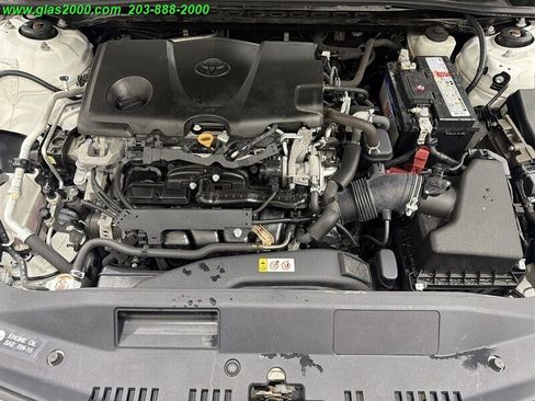 Used 2019 Toyota Camry SE FWD image 12
