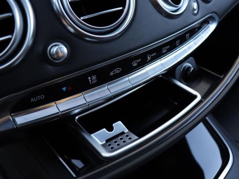 Used 2019 Mercedes-Benz S 560 4MATIC Coupe image 60