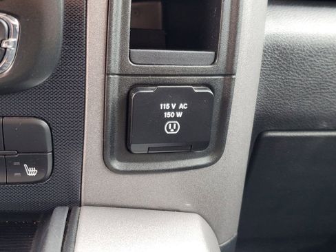 Used 2018 RAM 1500 Rebel w/ Luxury Group image 27