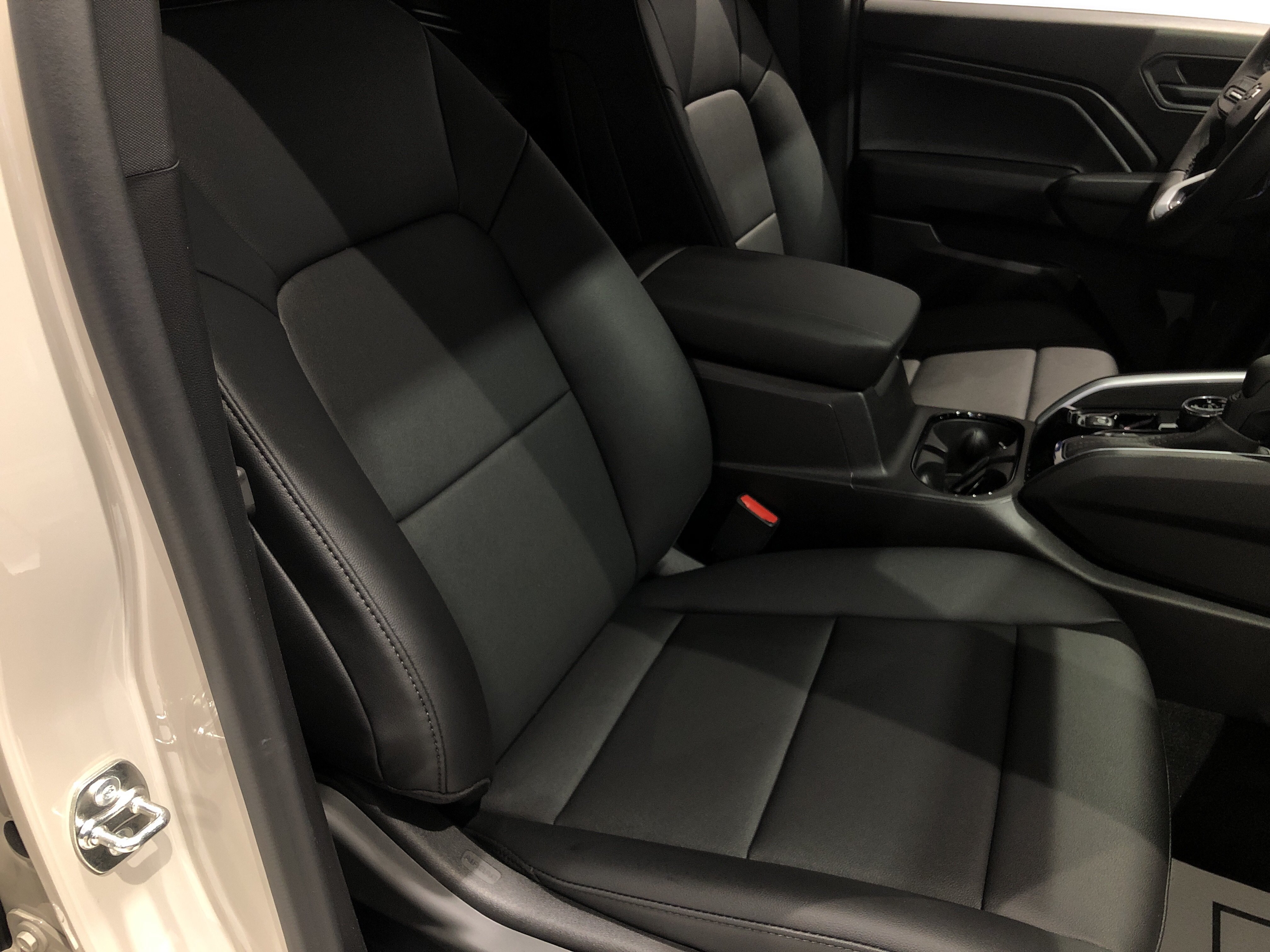 New 2026 Chevrolet Colorado Trail Boss AWD/4WD image 11