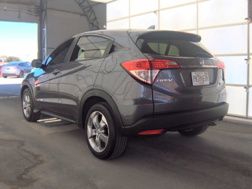 Used 2022 Honda HR-V LX image 3
