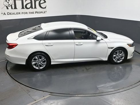 Used 2018 Honda Accord LX image 37