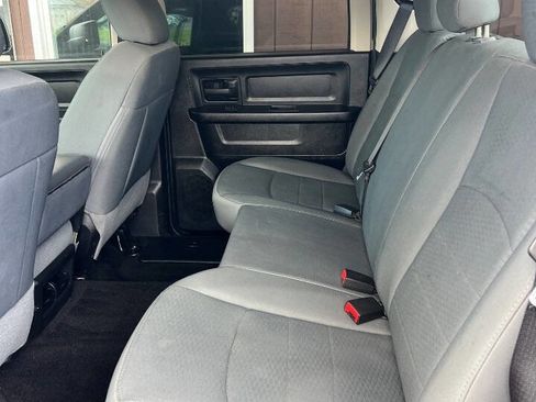 Used 2014 RAM 1500 Express AWD/4WD image 11