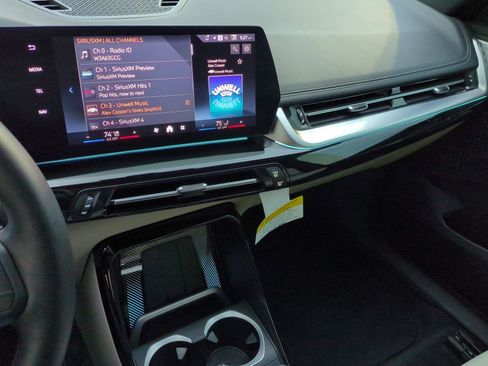 Certified 2025 BMW X1 xDrive28i w/ Technology Package image 30