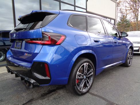 Used 2024 BMW X1 M35i w/ M Sport Professional Package image 5