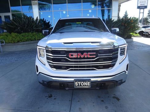 New 2026 GMC Sierra 1500 SLT AWD/4WD image 2
