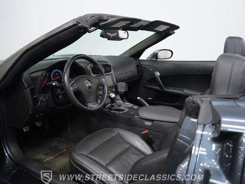 Used 2012 Chevrolet Corvette Grand Sport w/ 3LT Preferred Equipment Group RWD image 4