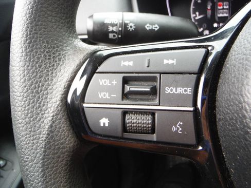 Used 2023 Honda Civic LX image 19